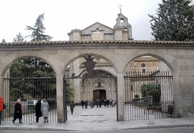 Royal Monastery of Santo Tomás