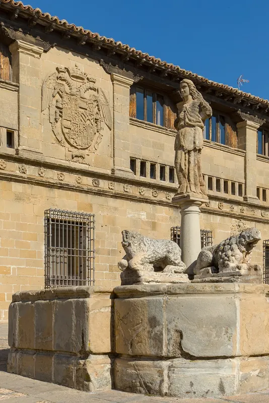 Pópulo or Lions Square