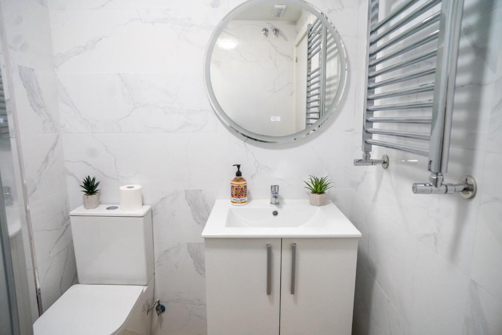 Baño compartido de la muestra