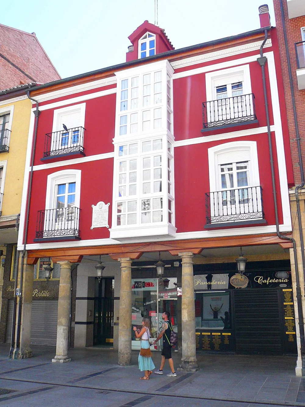Calle Mayor y soportales