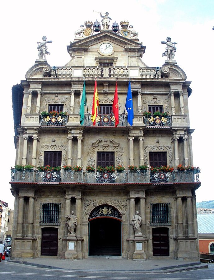 Ayuntamiento y Plaza Consistorial