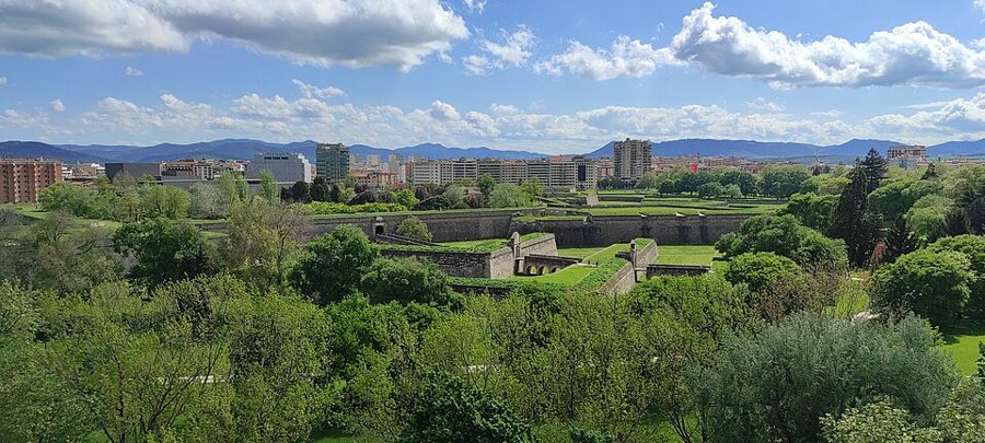 Ciudadela y Vuelta del Castillo · ampliación opcional